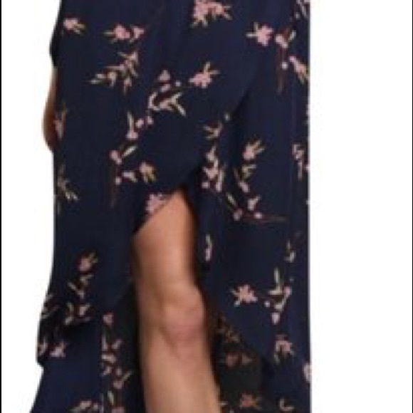 Soprano Navy Cold Shoulder Dress - Picture 2 of 3